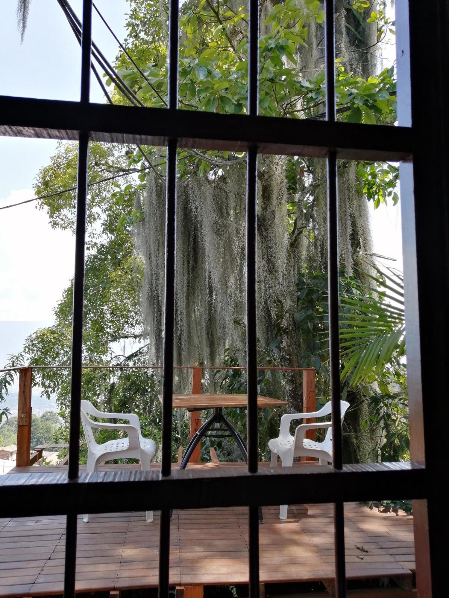 לינה וארוחת בוקר מדיין Eco Hostal Casa La Juana חדר תמונה